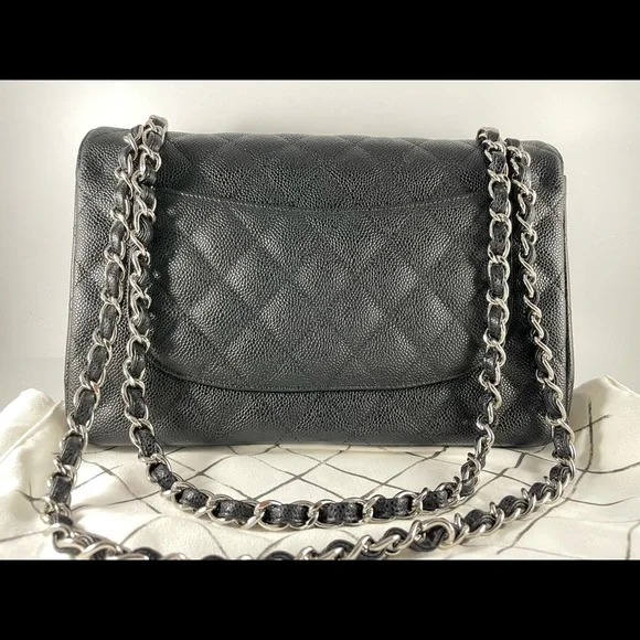 CHANEL Caviar Quilted Jumbo Double Flap Black - Picture 2 of 9
